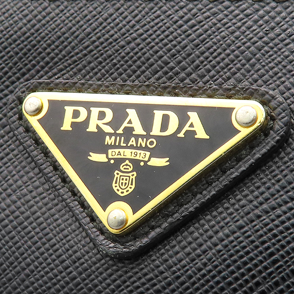 Prada(�����) 1NG016 QHH F0002 �����÷� Ʈ���� �ﰢ�ΰ� Ŭ��ġ�� [õ�Ƚż�����] �̹���4 - ���̺��� �߰���ǰ