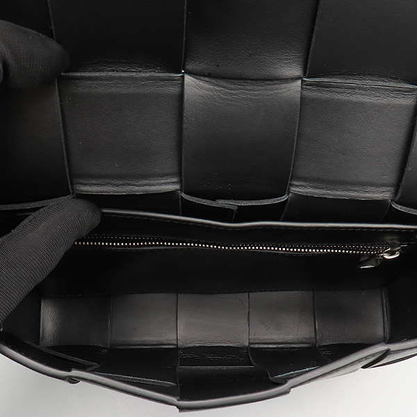 BOTTEGAVENETA(���װ�����Ÿ) 741777 ���� ��Ʈ��ġ�� ���� ī��Ʈ ũ�ν��� + �����Ŀ�ġ [���̷Ե���] �̹���7 - ���̺��� �߰���ǰ