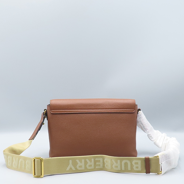 Burberry(������) 8021111 ��Ƽ�� üũ ��Ʈ ũ�ν��ٵ� ũ�ν��� [��ź�Ե���] �̹���4 - ���̺��� �߰���ǰ