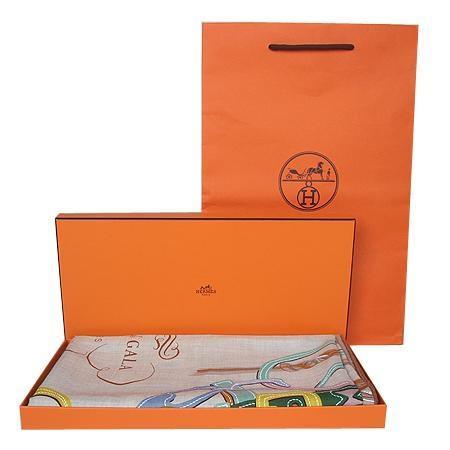 �����޽� Brides de Gala Applique Pique ��