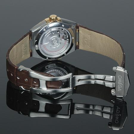 Omega(���ް�) 131.23.39.20.08.001 18K �޺� ����ƿ���̼� 39MM ���׽ð� (���ֻ���) �̹���4 - ���̺��� �߰���ǰ