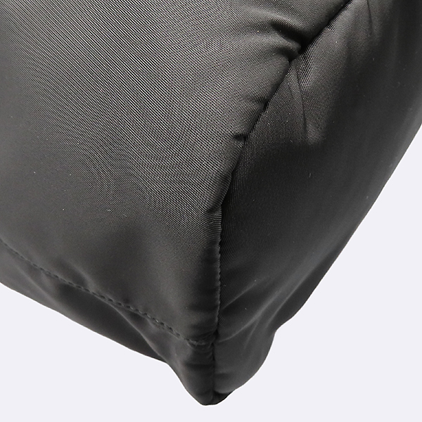 Prada(�����) 1BG189 NERO ���� TESSUTO �׼��� ���ڳ� ���� �ﰢ �ΰ� ��Ʈ�� + �����Ʈ�� 2WAY [�ϻ�Ե���] �̹���5 - ���̺��� �߰���ǰ