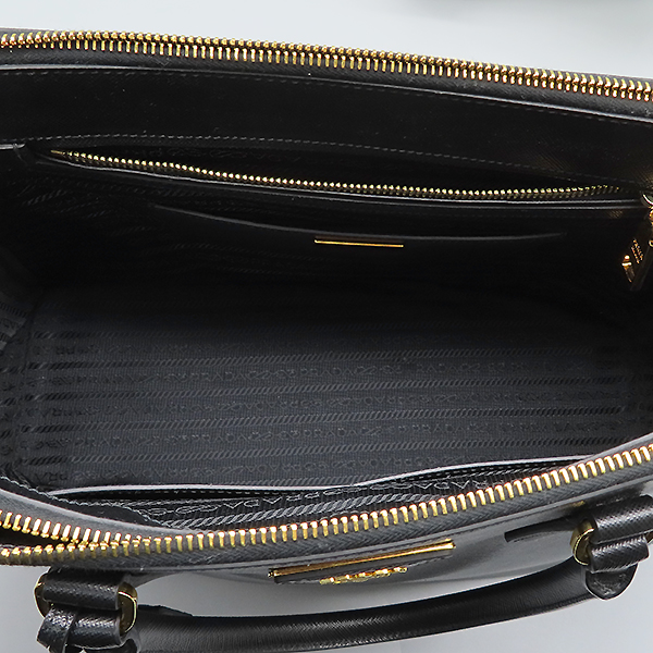 Prada(�����) BN2274 ���� ���ǾƳ� ���� ��Ʈ�� + ��� ��Ʈ�� [�ϻ�Ե���] �̹���6 - ���̺��� �߰���ǰ