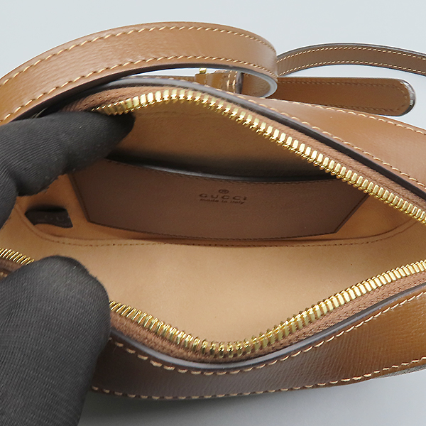 Gucci(����) 760196 Ȧ���� 1955 ���� ī�޶� ũ�ν��� [�ϻ�Ե���] �̹���7 - ���̺��� �߰���ǰ