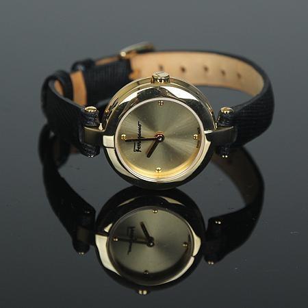 Ferragamo(��󰡸�) FAT02-0017 ���� �̴Ͼ�ó ���� ���׹�� ���� �ð�(���ֻ���) �̹���2 - ���̺��� �߰���ǰ