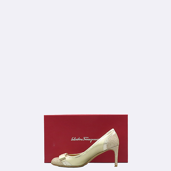 ��󰡸� ��� �ٶ� ������ ����