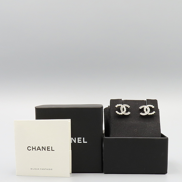 Chanel(����) �ǹ� CC �ΰ� ���� �� ũ����Ż �Ͱ��� [�ϳ��̻���] �̹���4 - ���̺��� �߰���ǰ