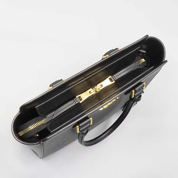 Prada(�����) 1BA113 ���� ���ǾƳ� ���� ���͸� �ΰ� ��Ʈ�� + �����Ʈ�� 2WAY [��ź�Ե���] �̹���4 - ���̺��� �߰���ǰ