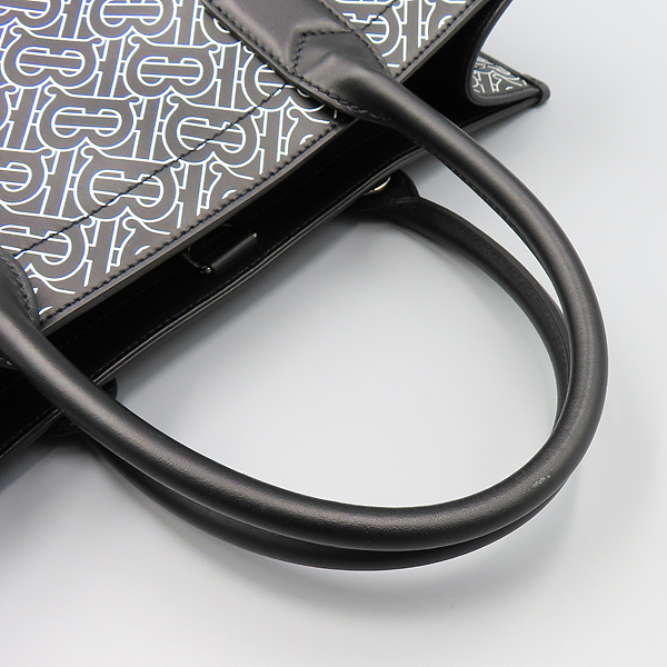 Burberry(������) 8049435 ���� ȭ��Ʈ ���� ���׷� ��Ʈ�� + ��� ��Ʈ�� [�ϳ��̻���] �̹���5 - ���̺��� �߰���ǰ