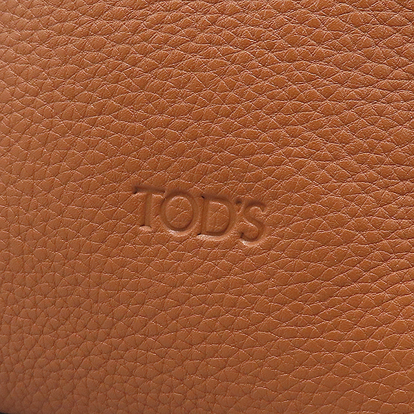 Tod's(����) XBWAGAHN2Z0ZVIC017 �����÷� D - STYLING ��Ÿ�ϸ� Bauletto Piccolo ���� ��Ʈ�� + �����Ʈ�� 2WAY [��������] �̹���5 - ���̺��� �߰���ǰ