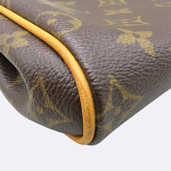 Louis Vuitton(���̺���) M95567 ���׷� ĵ���� ����Ŭ��ġ 2WAY [�λ꼾�Һ���] �̹���4 - ���̺��� �߰���ǰ