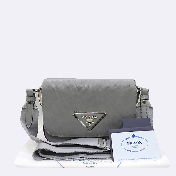 ����� ���ǾƳ� ���̵�ƼƼ Ʈ���̾ޱ� ����� K15797P - ���̺��� �߰���ǰ