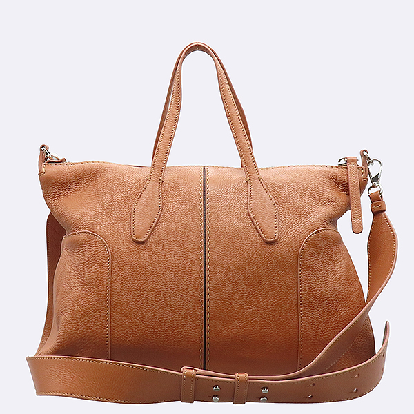 Tod's(����) XBWAGAHN2Z0ZVIC017 �����÷� D - STYLING ��Ÿ�ϸ� Bauletto Piccolo ���� ��Ʈ�� + �����Ʈ�� 2WAY [��������] �̹���2 - ���̺��� �߰���ǰ