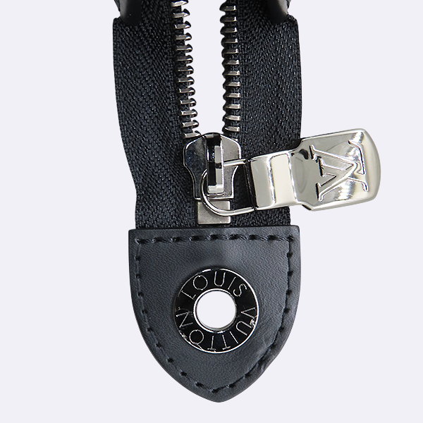 Louis Vuitton(���̺���) M61692 ����Ʈ ������ MM Ŭ��ġ [�λ꼾�Һ���] �̹���4 - ���̺��� �߰���ǰ