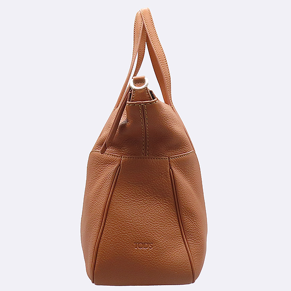 Tod's(����) XBWAGAHN2Z0ZVIC017 �����÷� D - STYLING ��Ÿ�ϸ� Bauletto Piccolo ���� ��Ʈ�� + �����Ʈ�� 2WAY [��������] �̹���3 - ���̺��� �߰���ǰ