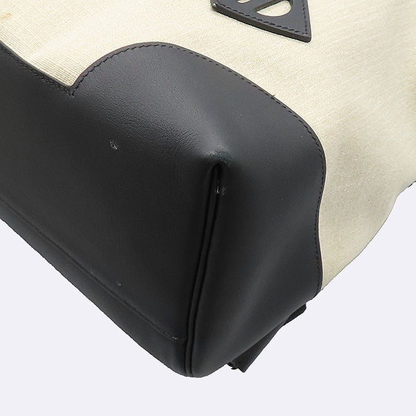 Hermes(�����޽�) H083582CKAA ��ξ� ĵ���� �� ������Ʈ ī����Ų ���� [��������] �̹���4 - ���̺��� �߰���ǰ