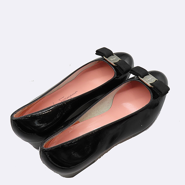 Ferragamo(��󰡸�) ���� ���̴�Ʈ ���� ���� �ٶ� ��� ������ ���� - 7 �� [��������] �̹���5 - ���̺��� �߰���ǰ