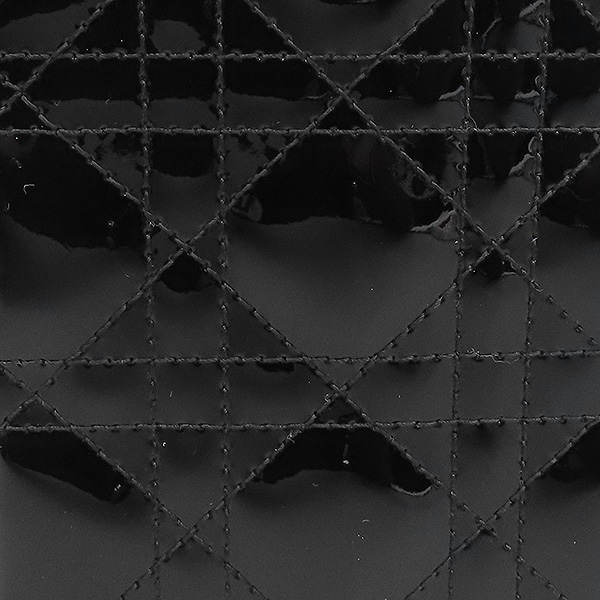 Dior(ũ����î���) S0872OVRB_M900 ���� ���̴�Ʈ LADY DIOR �޴��� Ȧ�� ü�� ũ�ν��� [��������] �̹���4 - ���̺��� �߰���ǰ