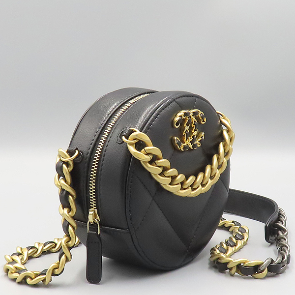 Chanel(����) AP0945 ���� ����Ų ü�� ���� 19 ���� Ŭ��ġ ��� �� ũ�ν��� [��ź�Ե���] �̹���3 - ���̺��� �߰���ǰ