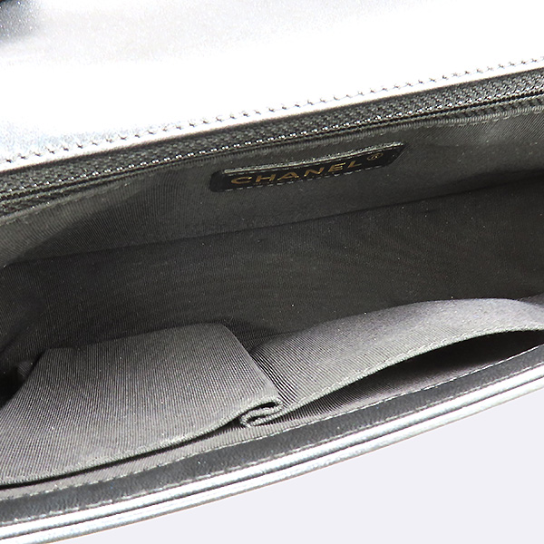 Chanel(����) A92620 ���̻��� ī����Ų ���� ���� ü�� ����� - 19���� [�λ꼾�Һ���] �̹���5 - ���̺��� �߰���ǰ