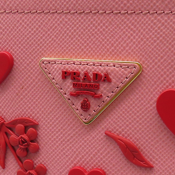 Prada(�����) 1BA217 �κ��� �ĴϿ� ��ũ ���ǾƳ� ���� ��Ŷ ��Ʈ�� + �����Ʈ�� 2WAY [���̷Ե���] �̹���4 - ���̺��� �߰���ǰ