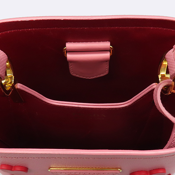 Prada(�����) 1BA217 �κ��� �ĴϿ� ��ũ ���ǾƳ� ���� ��Ŷ ��Ʈ�� + �����Ʈ�� 2WAY [���̷Ե���] �̹���6 - ���̺��� �߰���ǰ