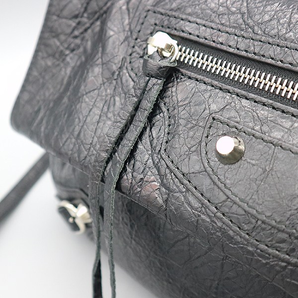 Balenciaga(�߷��þư�) 438768 ���� �÷� �������� Ŭ��ġ �� ũ�ν��� [�뱸�߾ӷο���] �̹���4 - ���̺��� �߰���ǰ