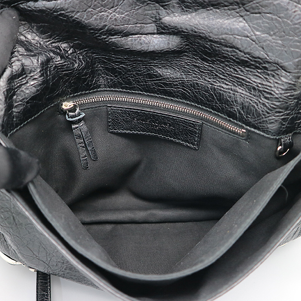 Balenciaga(�߷��þư�) 438768 ���� �÷� �������� Ŭ��ġ �� ũ�ν��� [�뱸�߾ӷο���] �̹���7 - ���̺��� �߰���ǰ