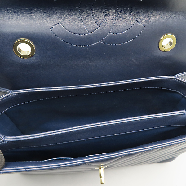 Chanel(����) A69923 COCO ���� �ΰ� ���̺� ����� �̵� ������ ����Ų Ʈ���� CC�� + �����Ʈ�� [�ϻ�Ե���] �̹���7 - ���̺��� �߰���ǰ