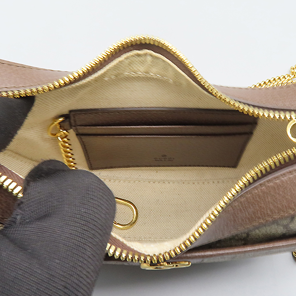 Gucci(����) 772308 GG�ΰ� ���ǵ�� �̴� ȣ�� ����� + ũ�ν� ü�� ��Ʈ�� [�ϻ�Ե���] �̹���7 - ���̺��� �߰���ǰ