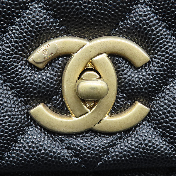 Chanel(����) A92991 ���� ĳ��Ų ����ΰ� �����ڵ� �̵� �÷� ��Ʈ�� + ü�ν�Ʈ�� 2WAY [�ϻ�Ե���] �̹���5 - ���̺��� �߰���ǰ