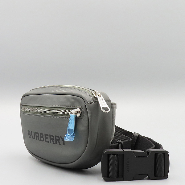 Burberry(������) 8052888 ���ݱ׷��� ���Ϸ� ĳ�� ��Ʈ�� [�ϳ��̻���] �̹���4 - ���̺��� �߰���ǰ