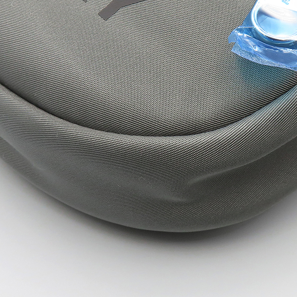 Burberry(������) 8052888 ���ݱ׷��� ���Ϸ� ĳ�� ��Ʈ�� [�ϳ��̻���] �̹���5 - ���̺��� �߰���ǰ