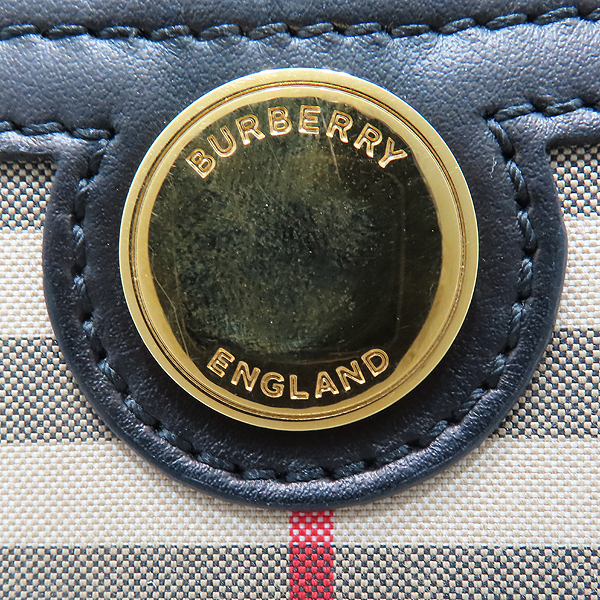 Burberry(������) 80231241 ���� �÷� ���� ��Ƽ�� üũ �һ��̾�Ƽ ���� ž �ڵ� ��Ʈ�� + �����Ʈ�� 2WAY [��õ��] �̹���5 - ���̺��� �߰���ǰ