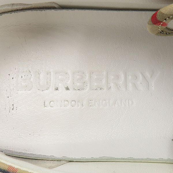 Burberry(������) 8024149 ��ũȦ ��Ƽ�� üũ �ΰ� ����Ŀ�� - 40.5 [���ε�������] �̹���5 - ���̺��� �߰���ǰ