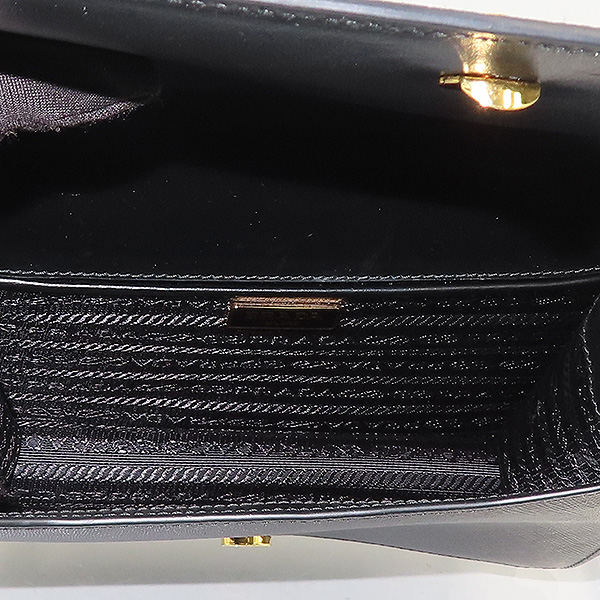 Prada(�����) 1BD133 SAFFIANO LUX ���� �÷� ���ǾƳ� ���� ���� �ΰ� ������ �÷� ü�� ũ�ν� �� ����� [��������] �̹���7 - ���̺��� �߰���ǰ