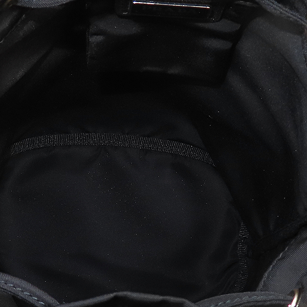 Prada(�����) 1NA369 ���� �÷� �к긯 �ﰢ �ΰ� ��� ��Ŷ �Ŀ�ġ�� [��������] �̹���5 - ���̺��� �߰���ǰ