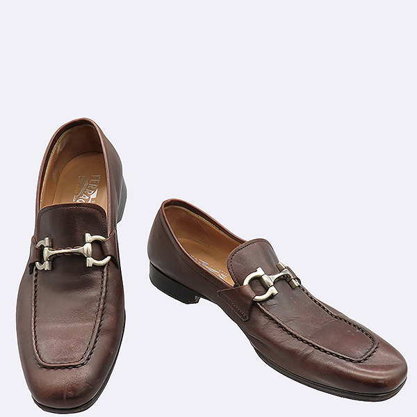 ��󰡸� ��ġ�� ���� ����