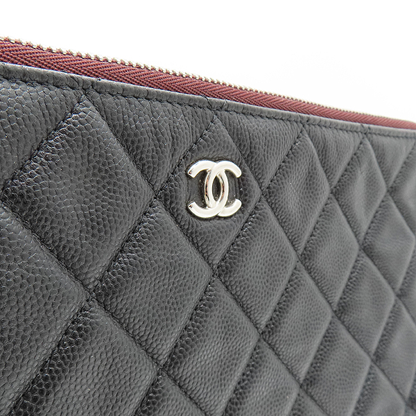 Chanel(����) A82552 ���� ĳ��� ��Ų Ŭ���� ���� CC �ΰ� ���� Ŭ��ġ [��õ��] �̹���4 - ���̺��� �߰���ǰ