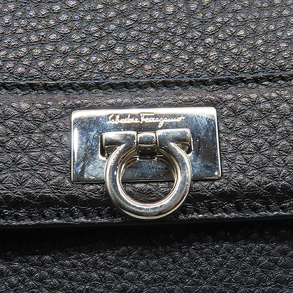 Ferragamo(��󰡸�) 22 C004 ��ġ�� �̴� ü�� ����� [�λ꼾�Һ���] �̹���4 - ���̺��� �߰���ǰ