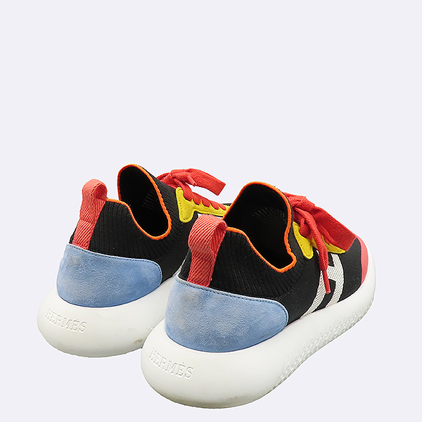 Hermes(�����޽�) H211109Z ��Ƽ �÷� ũ�� ����Ŀ�� [��������] �̹���4 - ���̺��� �߰���ǰ