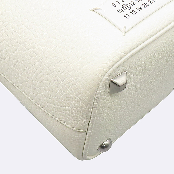 Maison Margiela(���� ����������) S61WG0035 ȭ��Ʈ�÷� ���� �к긯 5AC ��Ŷ ��Ʈ�� + ���ü�ν�Ʈ�� 2WAY [��������] �̹���5 - ���̺��� �߰���ǰ