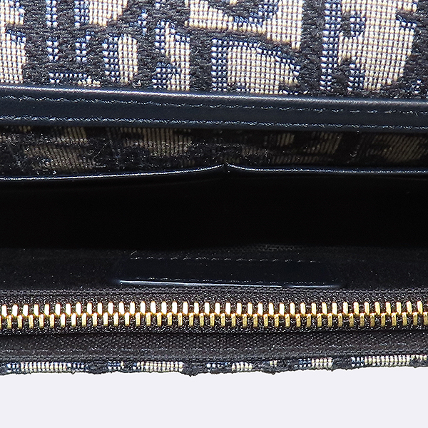 Dior(ũ����î���) S2086UTZQ ������ũ �ڰ��� ������ 30 ���ο� �ɹ�Ŭ ��Ʈ��Ʈ��  + ü�� ��Ʈ�� ũ�ν��� [��������] �̹���7 - ���̺��� �߰���ǰ