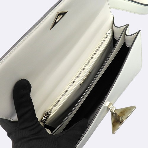 Prada(�����) 1BD321 ȭ��Ʈ �÷� ī�� ���� ���� �ΰ� ������ �귯�õ� ����� [û��������] �̹���6 - ���̺��� �߰���ǰ