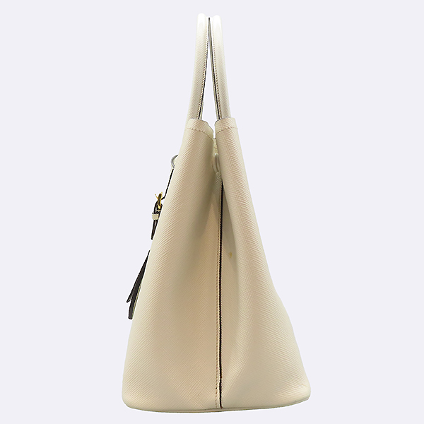 Prada(�����) BN2756 ȭ��Ʈ SAFFIANO(���ǾƳ�) ���� �ﰢ �ΰ� �κ��� ���� ��Ʈ�� [��������] �̹���3 - ���̺��� �߰���ǰ