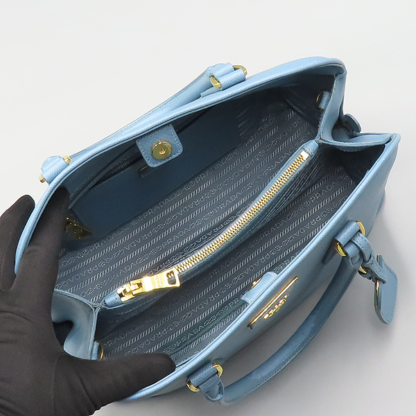 Prada(�����) 1BA558 ���� ���ǾƳ� ���� ���� �ﰢ �ΰ� ���� ��Ʈ�� + �����Ʈ�� 2WAY [��ź�Ե���] �̹���6 - ���̺��� �߰���ǰ