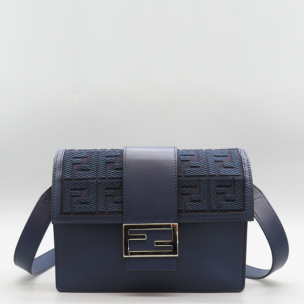 Fendi(���) 7VA524 ���̺� ���� �÷� �ٰ�Ʈ �̵�� ũ�ν��� ����� [���̷Ե���]