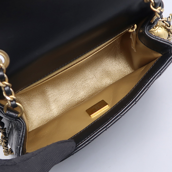 Chanel(����) AS1786 COCO ���� ���� �ڶ�� ��庼 ü�� ũ�ν��� [����������] �̹���4 - ���̺��� �߰���ǰ