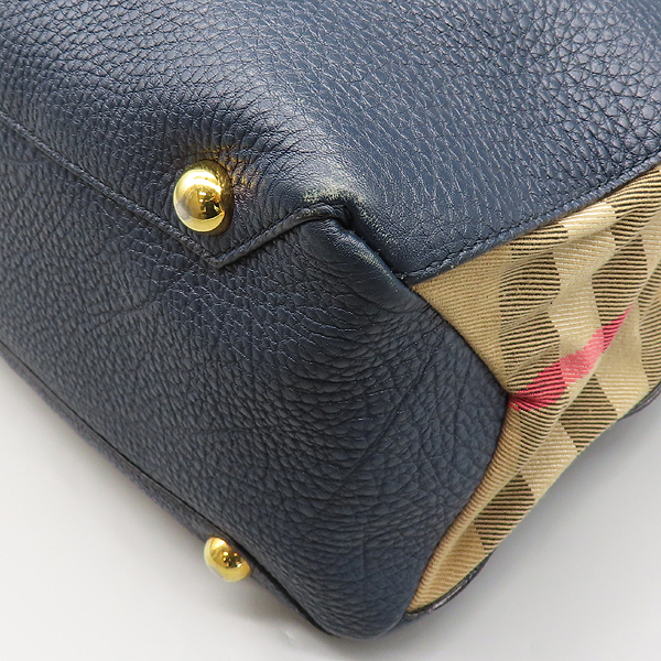 Burberry(������) 3962179 ���̺� ���� �Ͽ콺 üũ ��� ���� �ΰ� ��� M �̵�� ��Ʈ�� [���̷Ե���] �̹���6 - ���̺��� �߰���ǰ