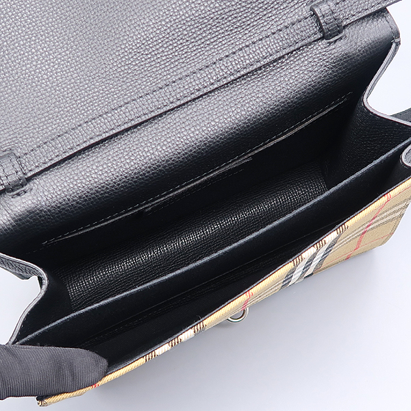 Burberry(������) 4080075 ��Ƽ�� üũ ���� �÷� ũ�ν��� [����������] �̹���5 - ���̺��� �߰���ǰ